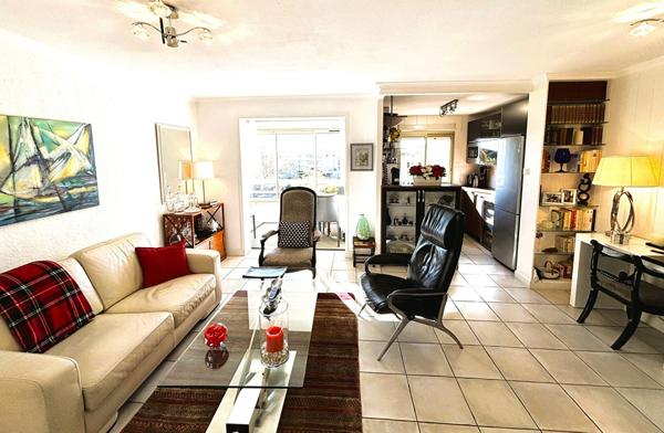 Appartement 4 Pièces La Londe-les-maures