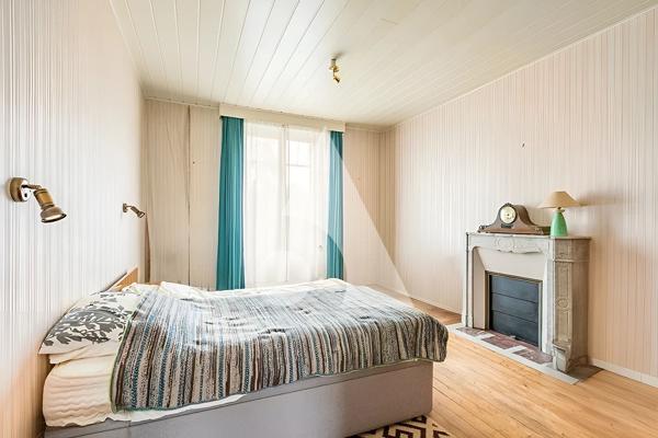 Maison 10 pièces 217 m2