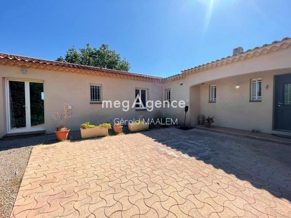 Maison à ROQUEBRUNE-SUR-ARGENS, 83520 - 6 pièces 140m²