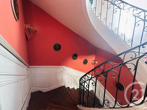 Maison à vendre  8 pièces - 215,56 m2 ST ANDRE DE CUBZAC - 33