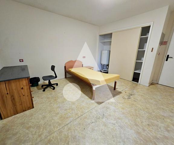 Maison 26 pièces 868 m2