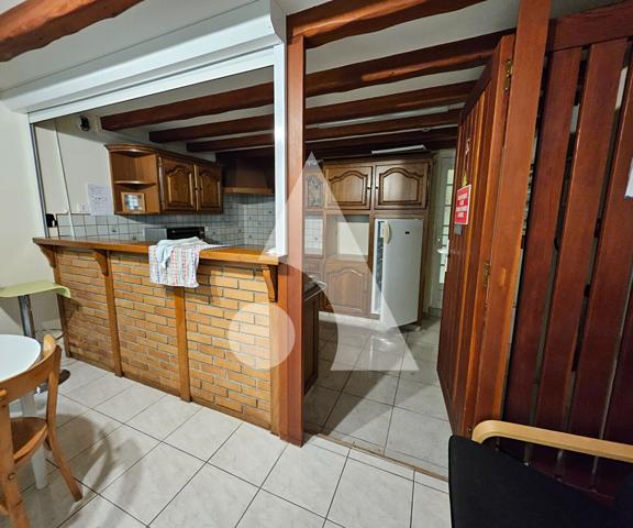 Maison 26 pièces 868 m2