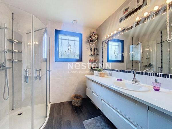 À VENDRE - VILLENEUVE TOLOSANE - Maison 4 pièces, avec garage et grande véranda, Au Calme, Au Fond D'une Impasse