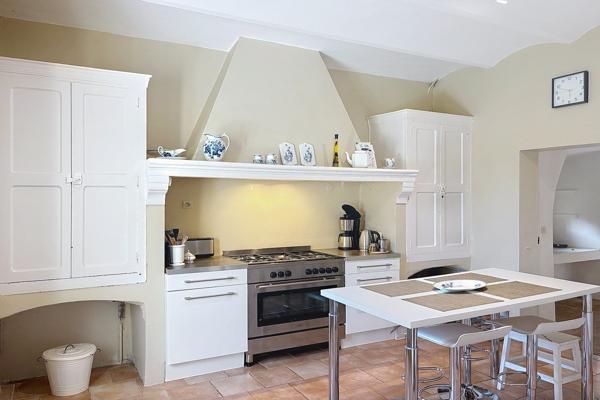 Vente Maison de luxe Uzès 7 Pièces 300 m²