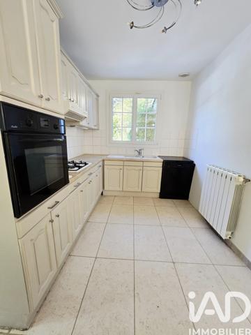 Maison à vendre 6 pièces 215 m² Aix-en-Provence