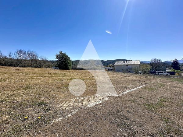 Terrain 1450 m2