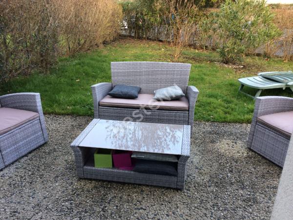 EXCLUSIVITE : TONNAY CHARENTE : Maison 3 chambres, garage et jardin privatif