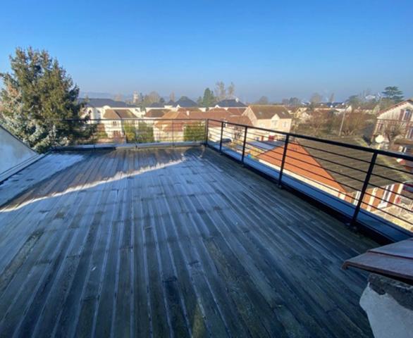 Immeuble 300m² à vendre L'ISLE ADAM (95)
