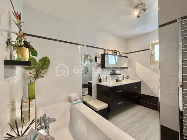 Maison contemporaine de 245 m²