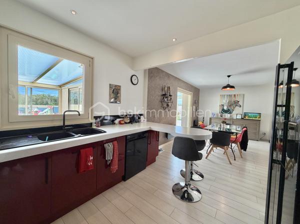 Maison contemporaine de 245 m²