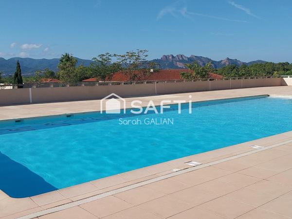 Dernier étage - beaucoup de rangements - Calme