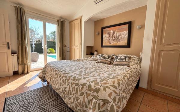 Maison à vendre    5 pièces • 152 m2 Le Tignet