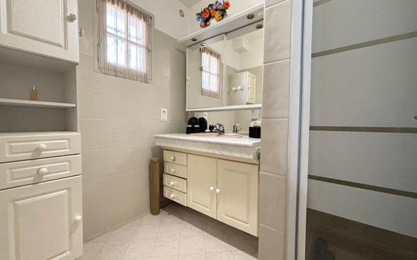 Maison à vendre    5 pièces • 152 m2 Le Tignet