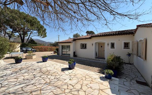 Maison à vendre    5 pièces • 152 m2 Le Tignet