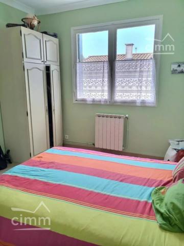 A VENDRE MAISON 213M² A BEZIERS TERRAIN DE 470M² - Secteur Les Arènes.