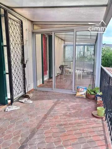 A VENDRE MAISON 213M² A BEZIERS TERRAIN DE 470M² - Secteur Les Arènes.