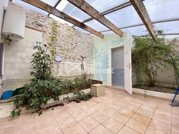 Le charme d’une maison de maître au cœur de 2,5 hectares de nature.