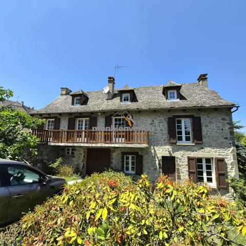 Belle maison en pierre