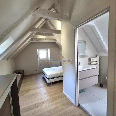 Belle maison en pierre