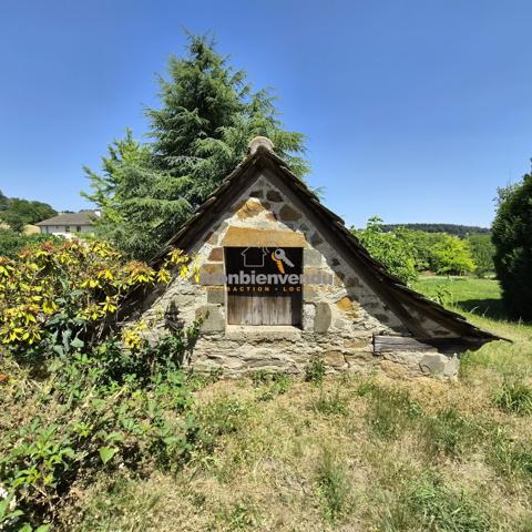 Belle maison en pierre