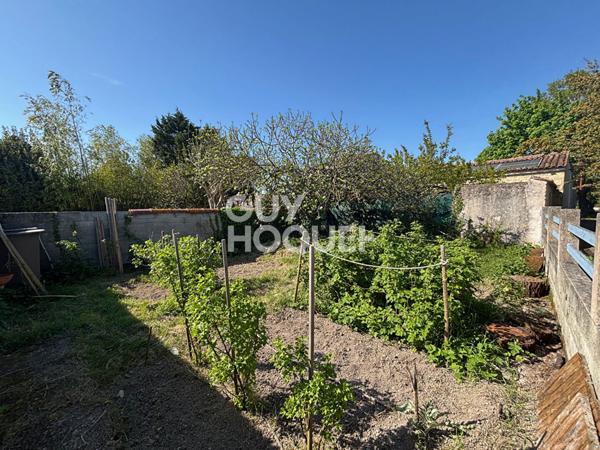 Ensemble de 2 maisons , spacieuses et climatisées