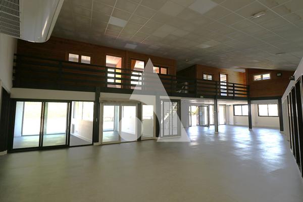 Local commercial 434.33 m2