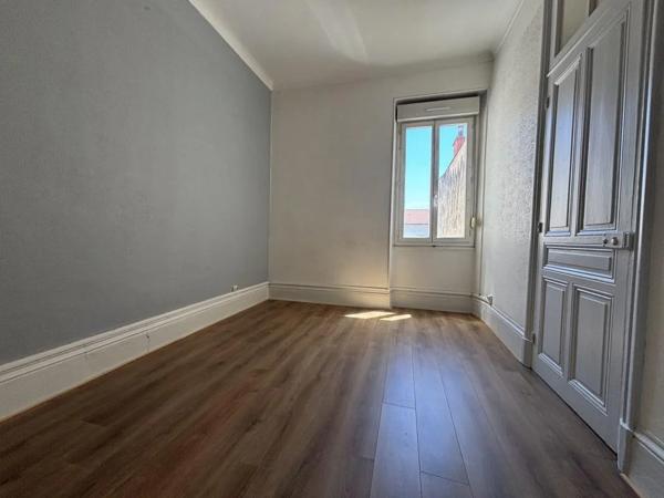 Immeuble à vendre à Romans-sur-Isère (26100)