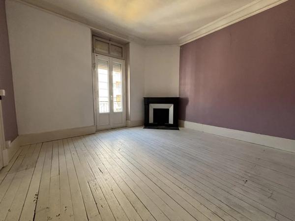 Immeuble à vendre à Romans-sur-Isère (26100)