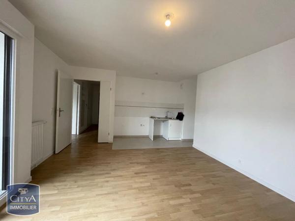 Appartement à louer 2 pièces 44.15m² Eaubonne (95600)