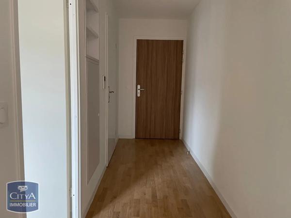 Appartement à louer 2 pièces 44.15m² Eaubonne (95600)