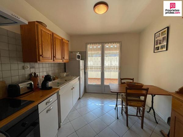 Maison de village avec garage et terrasse Quinson (04500)