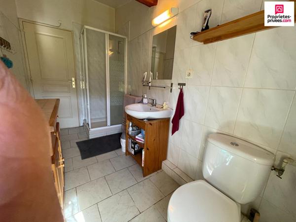 Maison de village avec garage et terrasse Quinson (04500)