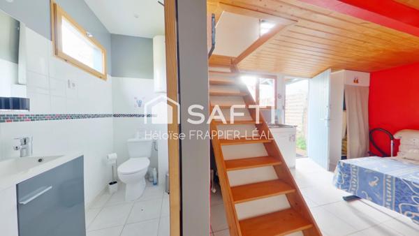 En lisière de Forêt, Maison & Dépendance en Bois sur grand terrain - Fort potentiel