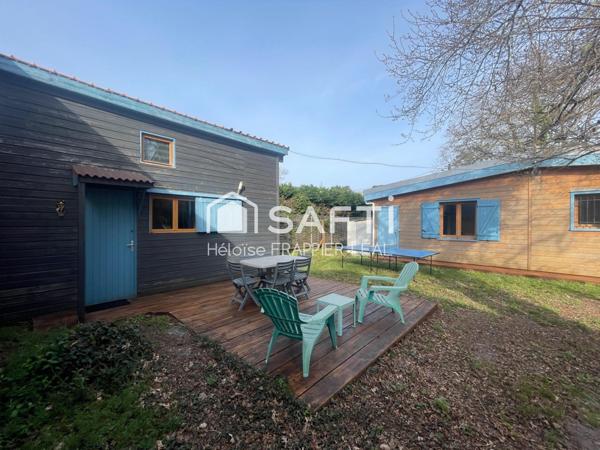 En lisière de Forêt, Maison & Dépendance en Bois sur grand terrain - Fort potentiel