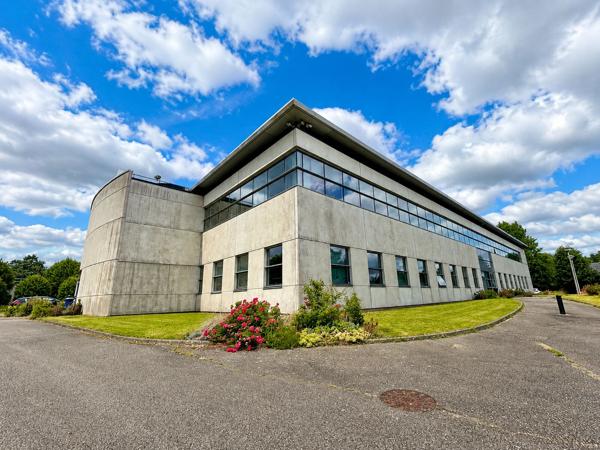 Bureaux à louer à MONT SAINT AIGNAN 76130