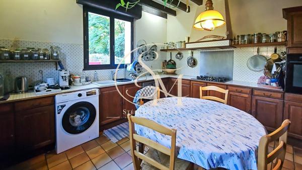 Maison 171 m², 5 chambres et terrain de 3 966 m²