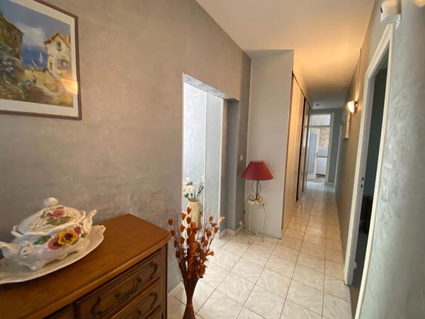 Maison Rochefort 4 pièce(s) 126.33 m2