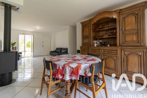 Maison à vendre 5 pièces 98 m² Freneuse