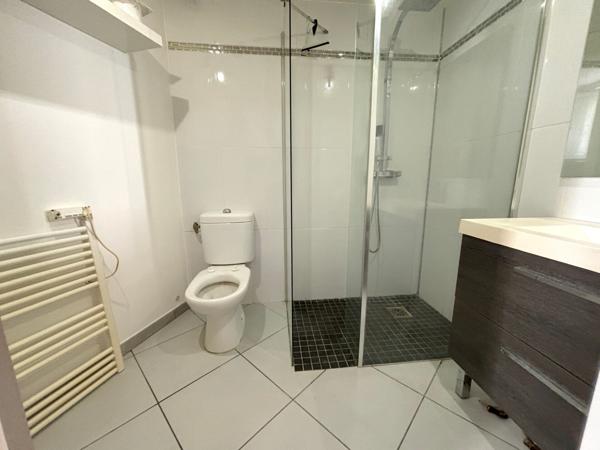 Maison de ville + Studio à louer