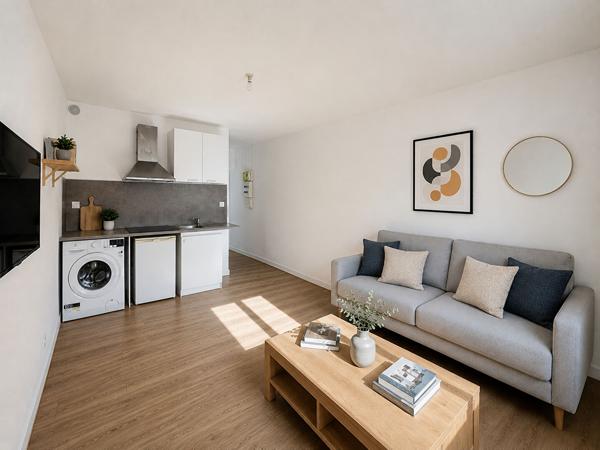 Appartement coeur de ville de Meaux - Studio entièrement redécoré, gare à 5 min à pieds - petite copropriété