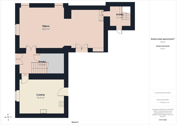 EYRAGUES - Au coeur du village, vaste maison de caractère de 210 m² avec cour intérieure d'environ 50 m² et cave Eyragues