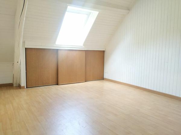 Appartement à louer    2 pièces • 26,99 m2 Janville