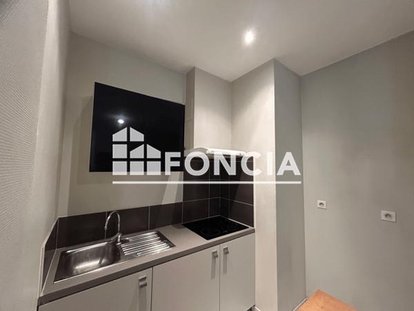 Location Appartement 2 pièces 46.46 m² - 9 AVENUE GEORGES POMPIDOU Perigueux 24000
