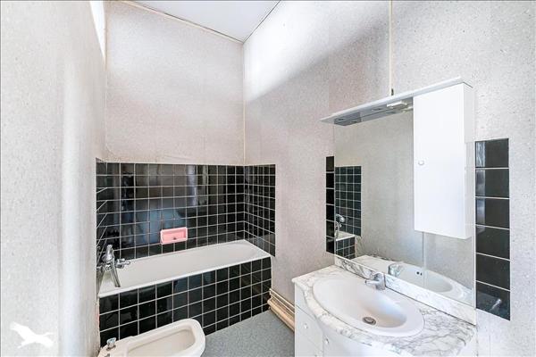 Appartement à vendre |  Bordeaux |  3 pièces | 122 m²