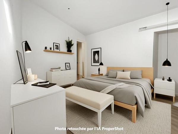 Maison en pierres rénovée avec dépendance, grand séjour de 63 m² et garage ? Proche mer