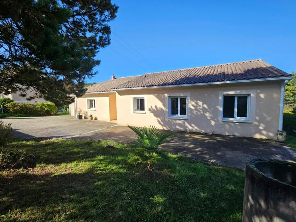Maison de plain-pied avec piscine - 150 m² habitables Bassilac