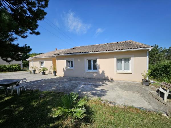 Maison de plain-pied avec piscine - 150 m² habitables Bassilac