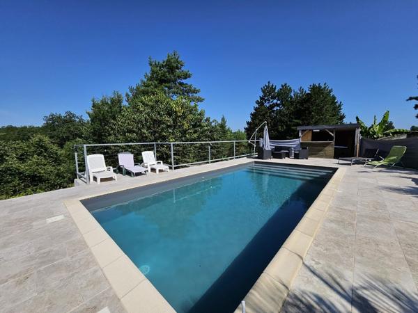 Maison de plain-pied avec piscine - 150 m² habitables Bassilac