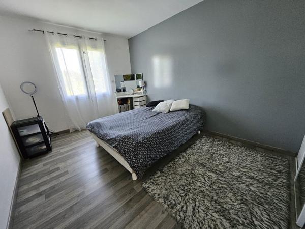 Maison de plain-pied avec piscine - 150 m² habitables Bassilac