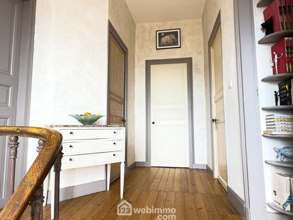 Maison 195 m² à Cholet 49300